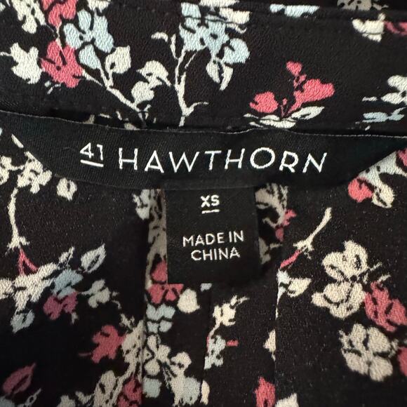 41 Hawthorn Split Neck Blouse Black Floral NWT Size XS 3/4 Sleeve Tops - Picture 7 of 8